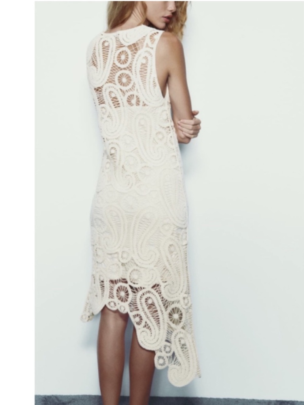 NWT Gorgeous and unique ZARA crochet dress size XS - Picture 6 of 16